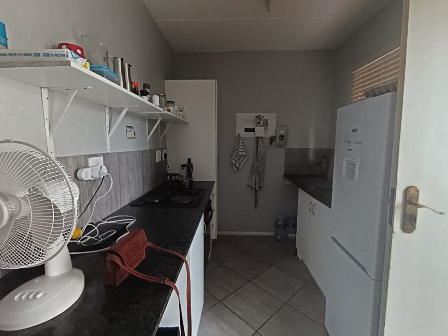 To Let 2 Bedroom Property for Rent in Potchefstroom North North West
